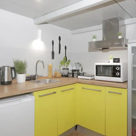 Apartament Self Check-in - Netflix - Ac - 1000 Mbps Wi-fi